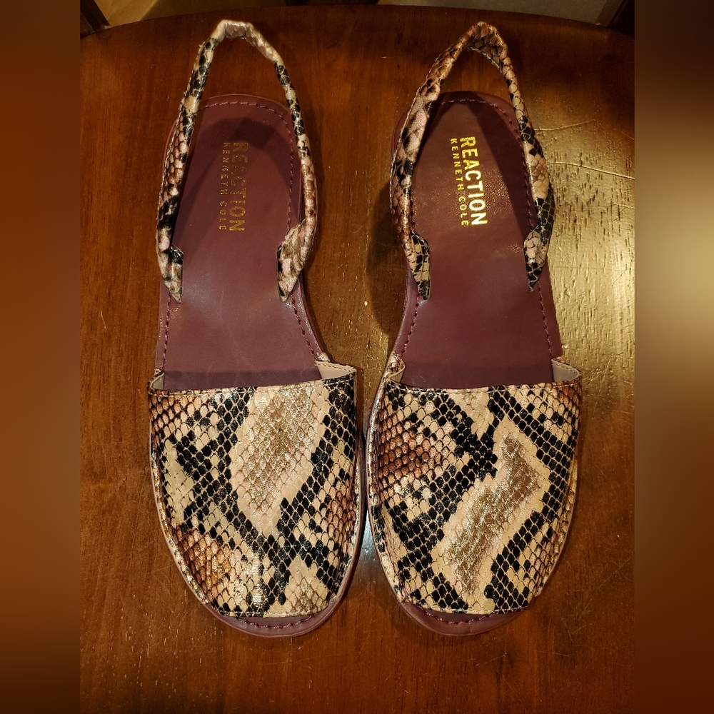 Kenneth Cole Snake design Platform Wedge Slingback Slip On Open Toe Sandal size7